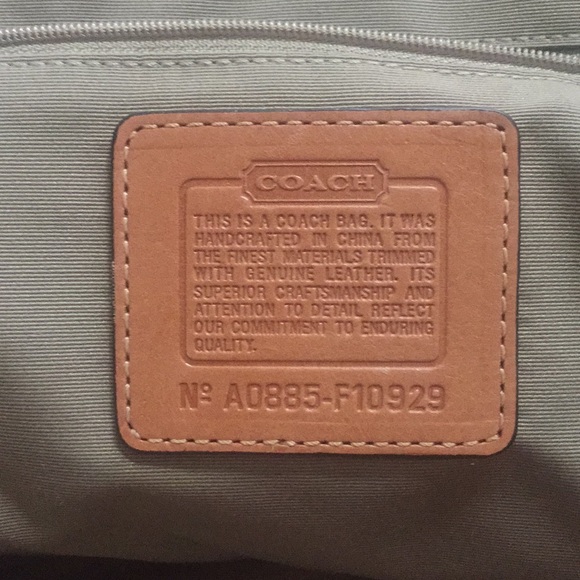 Coach pink signature bag - Picture 5 of 10